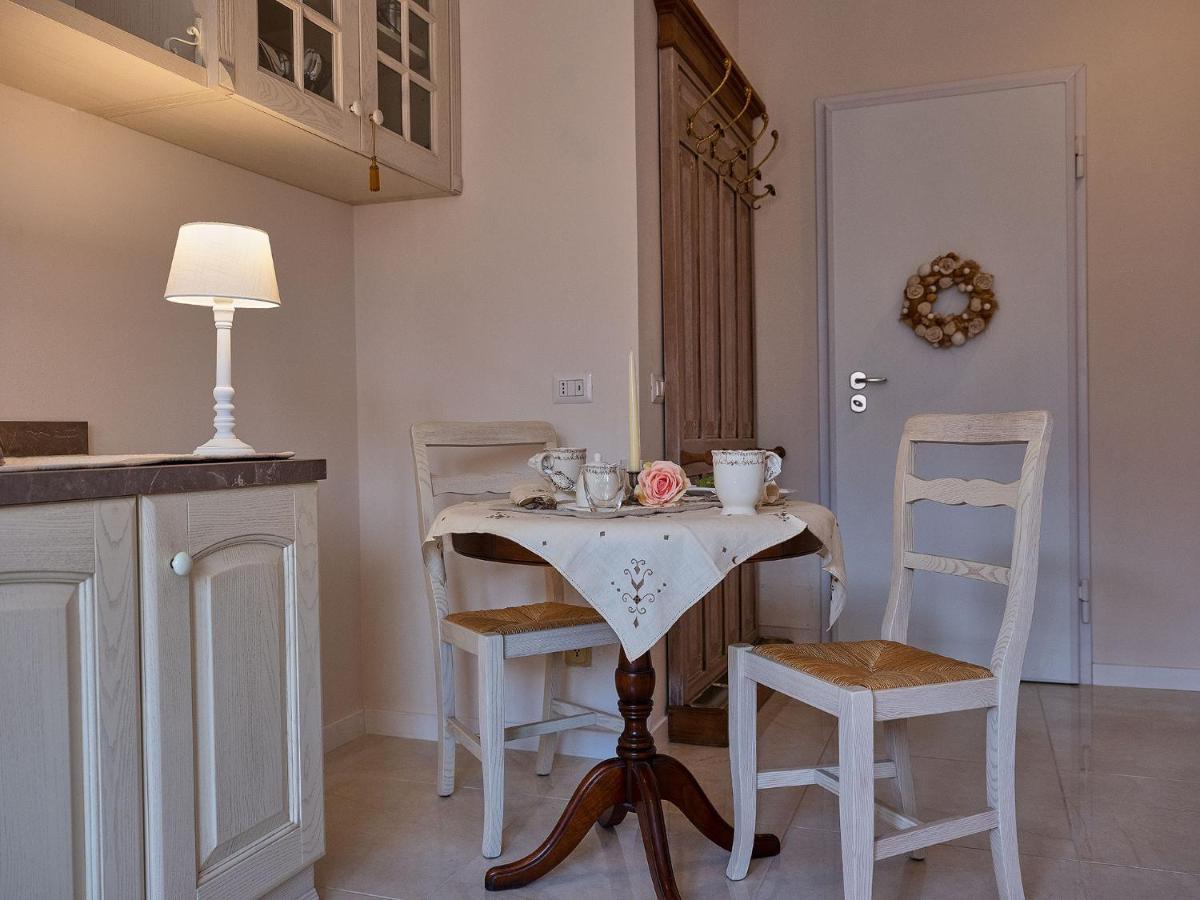 Ave Home Luino Esterno foto