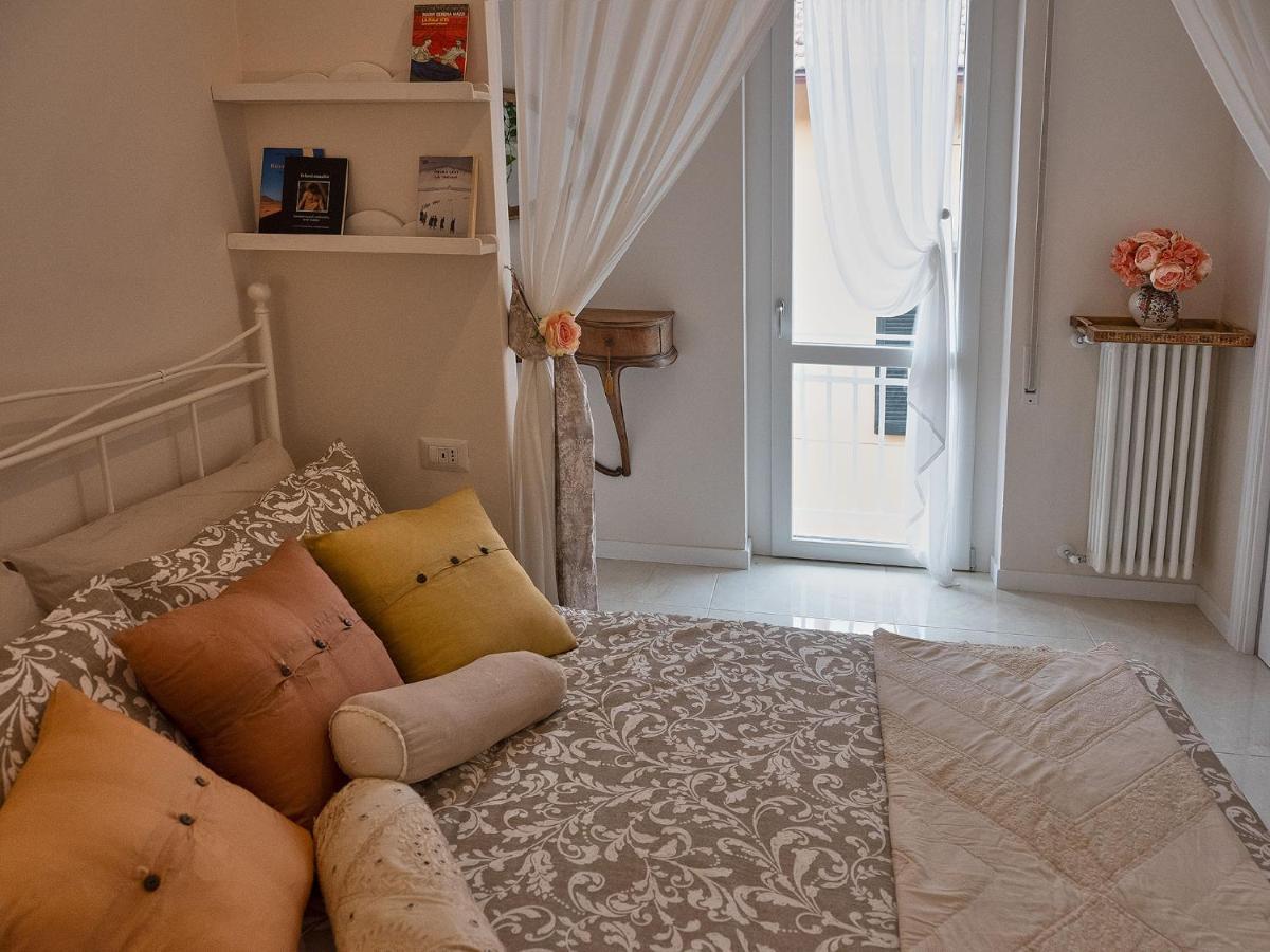 Ave Home Luino Esterno foto